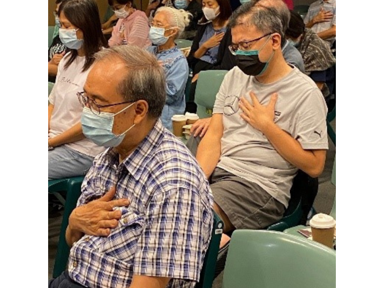 Touch_square_750x562